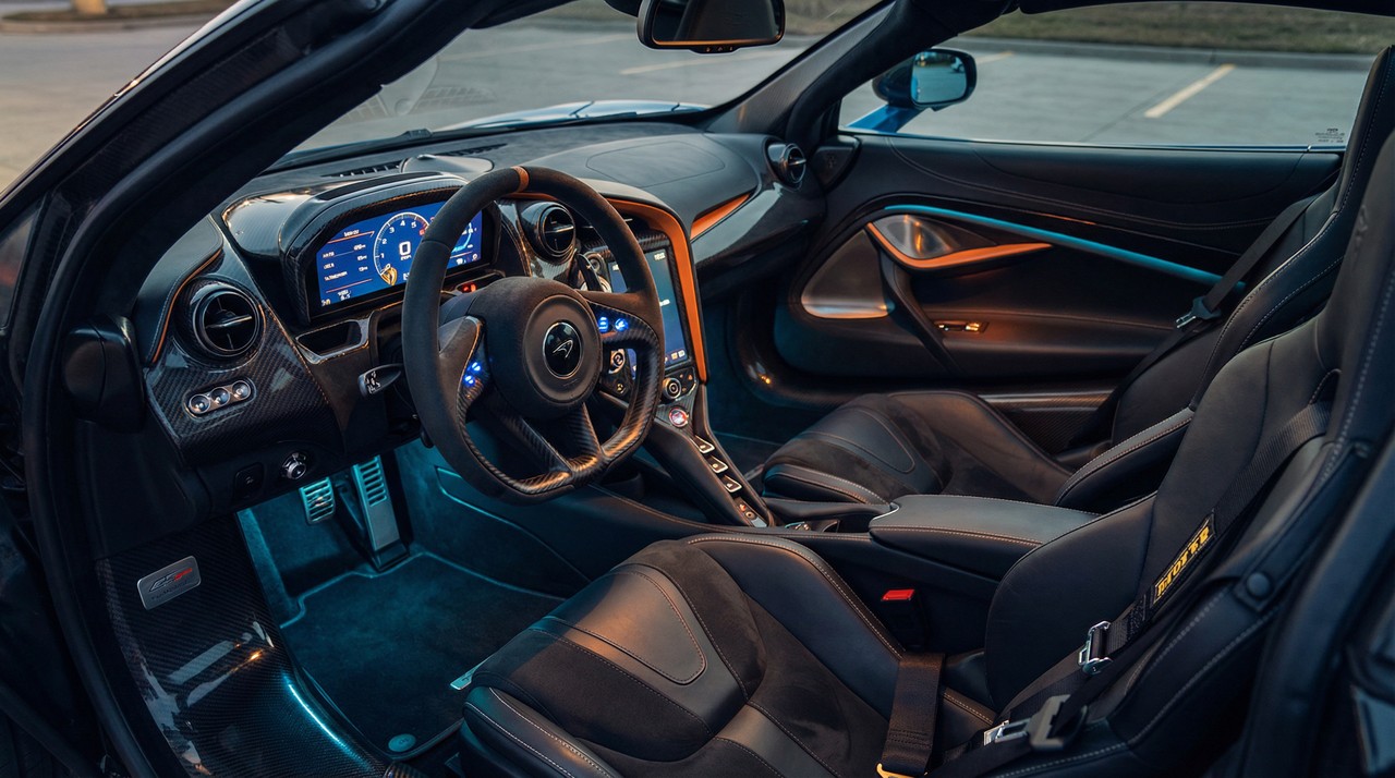 大象传媒迈凯伦视频